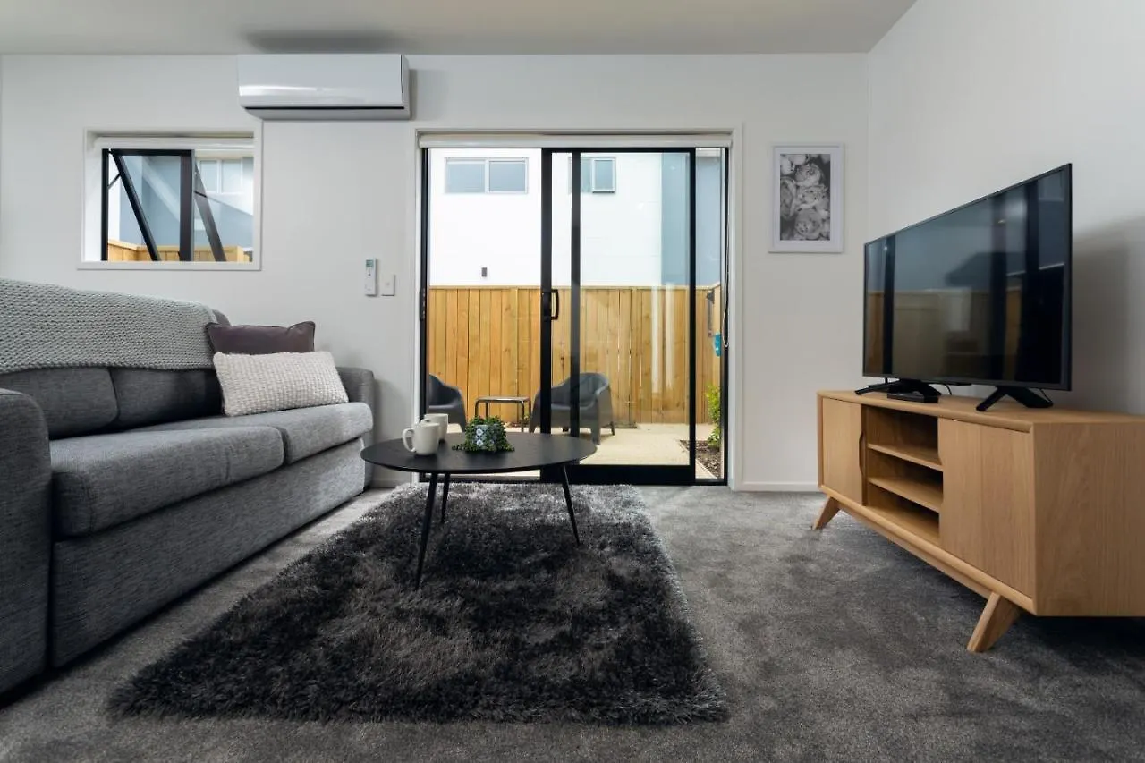 Armagh 221 - Christchurch Holiday Homes Apartment